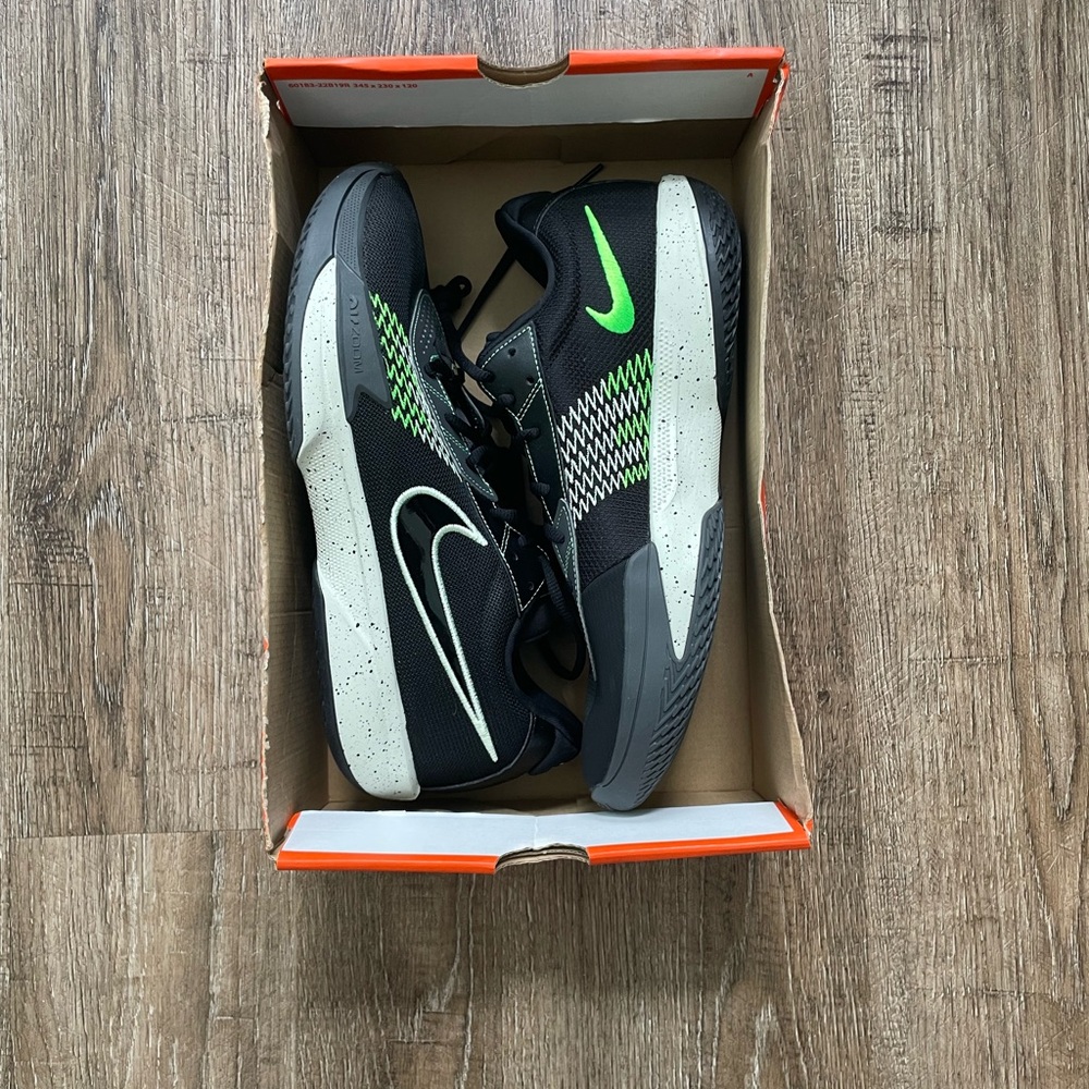 Nike Air Zoom G.T. Cut Academy Black Volt Sz 12 FB2599-001 - Picture 4 of 5